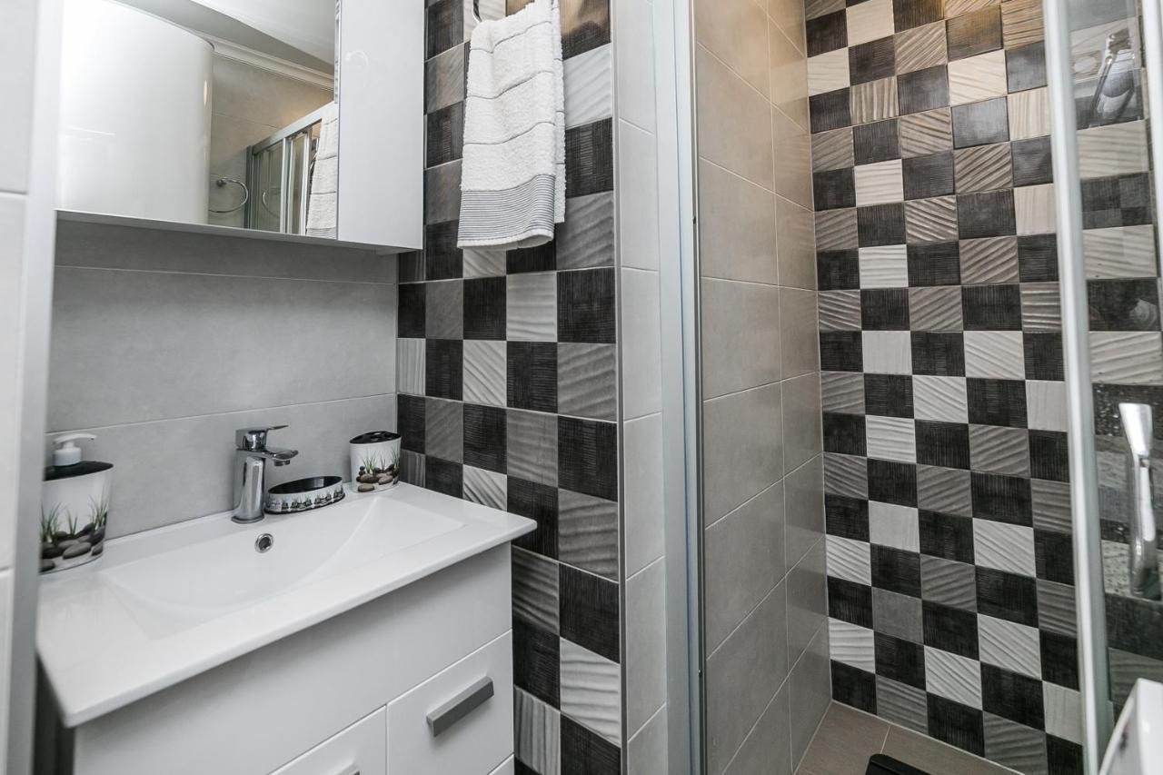 Gray Luxe Leilighet Beograd Eksteriør bilde